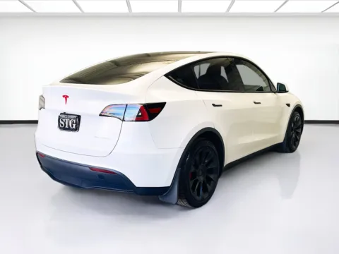 More photos of 2023 Tesla Model Y Long Range at STG Montclair, CA