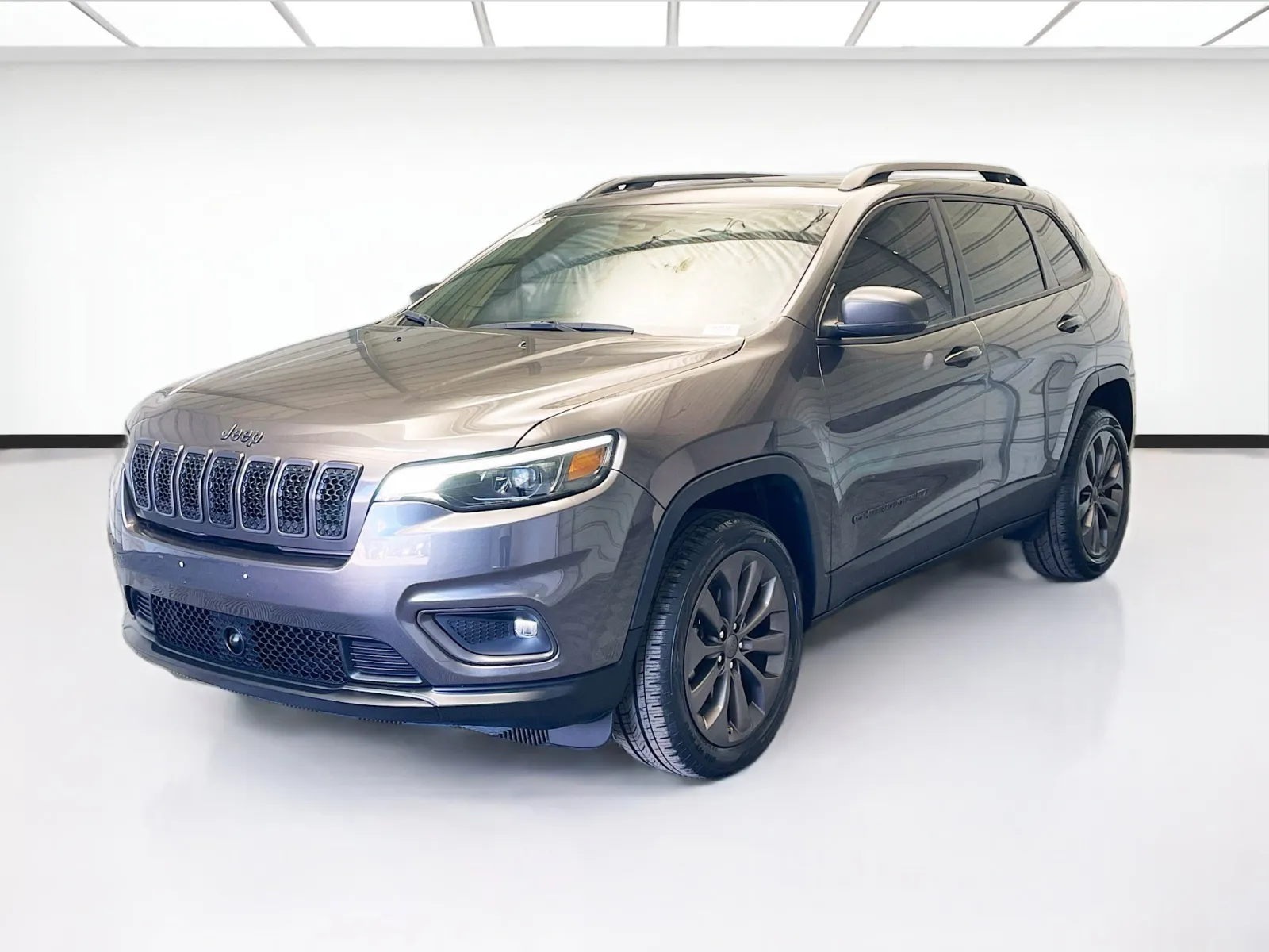 Used 2021 Jeep Cherokee Latitude Lux for sale in Montclair, CA at