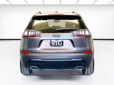 More photos of 2021 Jeep Cherokee Latitude Lux at STG Montclair, CA