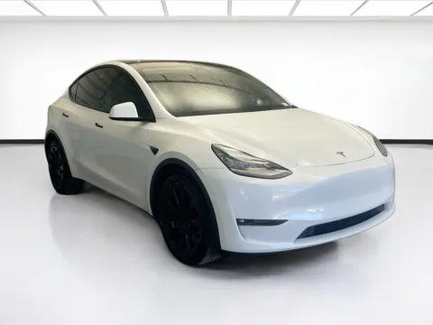 Another view of 2021 Tesla Model Y Long Range for sale in Montclair, CA at STG Montclair
