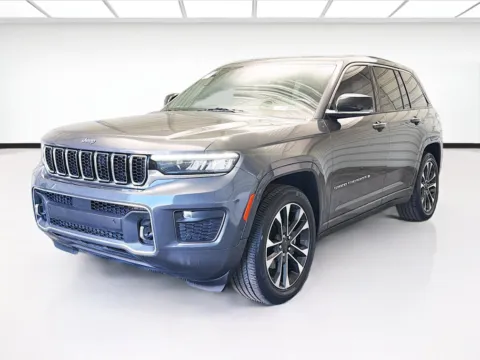 Gray 2022 Jeep Grand Cherokee Overland for sale in Montclair, CA