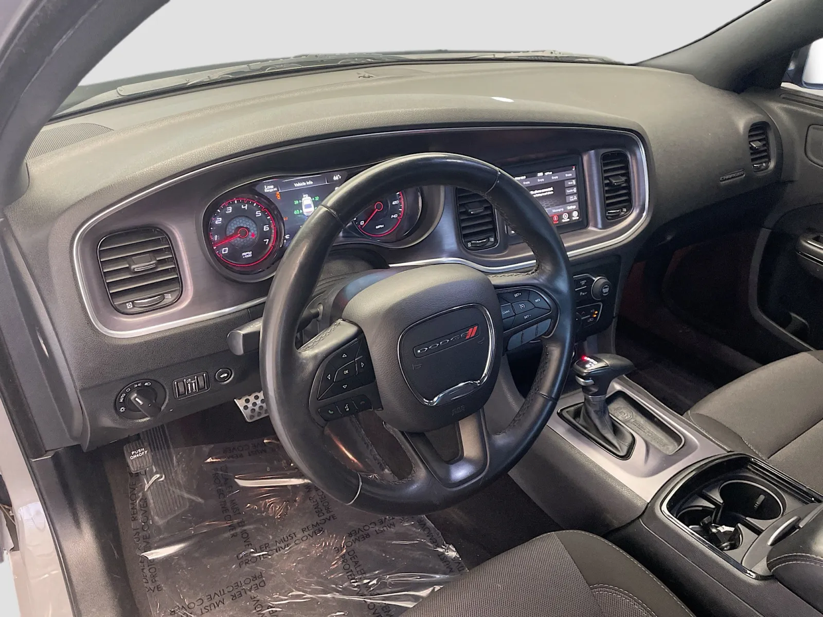 2018 Dodge Charger SXT photo 3