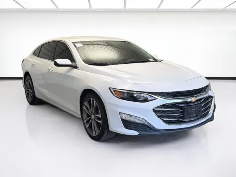 Another view of 2022 Chevrolet Malibu LT for sale in Montclair, CA at STG Montclair