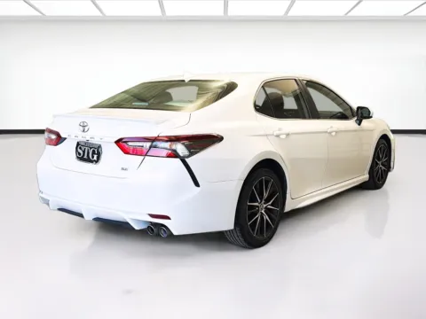 More photos of 2021 Toyota Camry at STG Montclair, CA