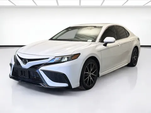 White 2023 Toyota Camry SE for sale in Montclair, CA