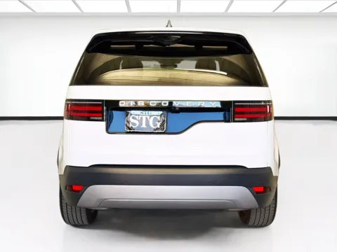 More photos of 2024 Land Rover Discovery S at STG Montclair, CA