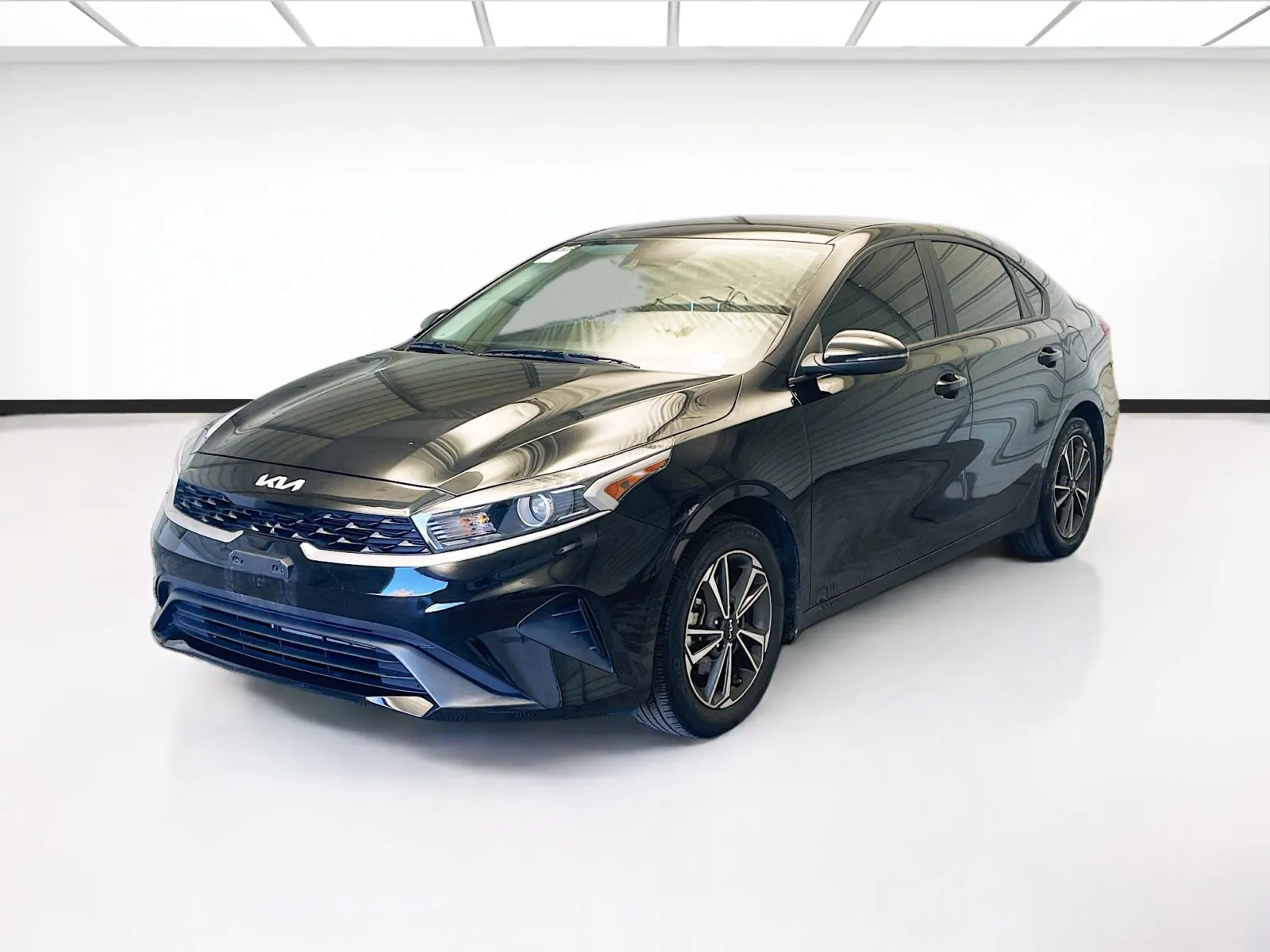 Black 2023 Kia Forte LXS for sale in Montclair, CA
