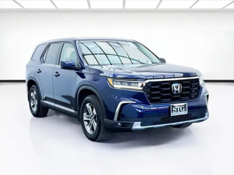 Another view of 2023 Honda Pilot EX-L 7 Passenger for sale in Montclair, CA at STG Montclair