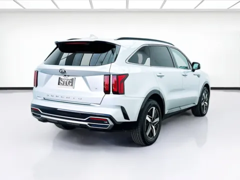 More photos of 2021 Kia Sorento S at STG Montclair, CA