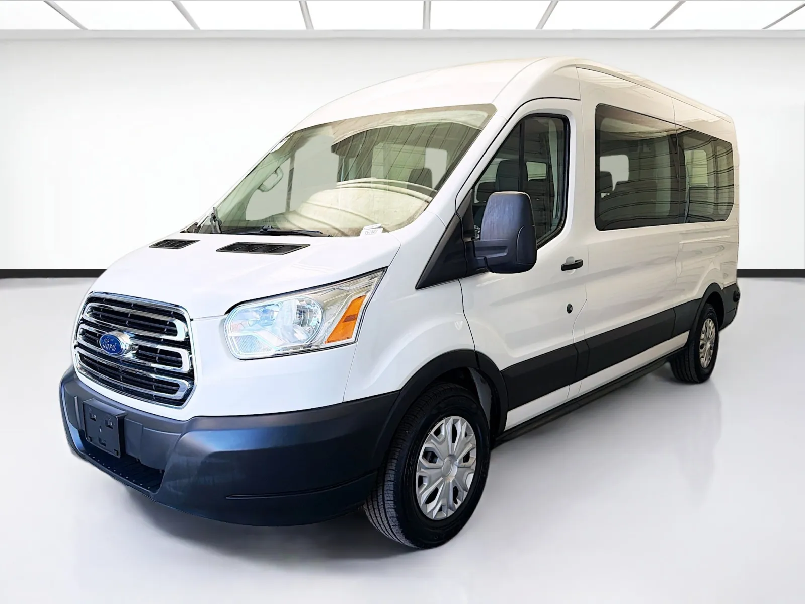 White 2019 Ford Transit-350 XLT 15 PASSENGER for sale in Montclair, CA