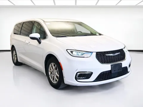 Another view of 2023 Chrysler Pacifica Touring L for sale in Montclair, CA at STG Montclair