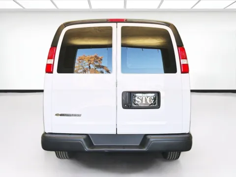More photos of 2022 Chevrolet Express 2500 Work Van Cargo at STG Montclair, CA
