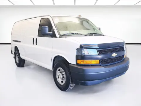 Another view of 2022 Chevrolet Express 2500 Work Van Cargo for sale in Montclair, CA at STG Montclair