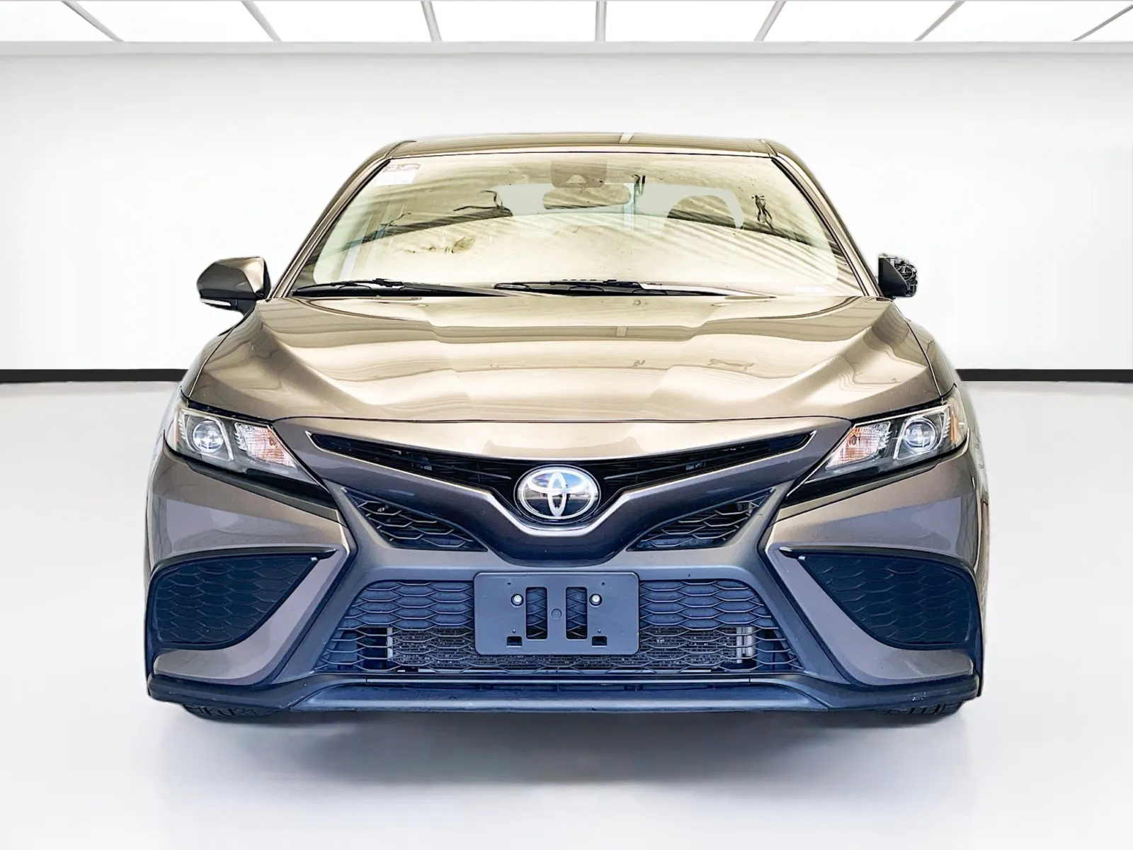 Gray 2023 Toyota Camry SE for sale in Montclair, CA