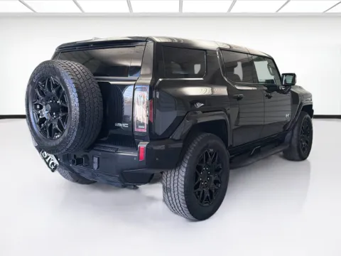 More photos of 2024 GMC Hummer EV SUV 2X at STG Montclair, CA