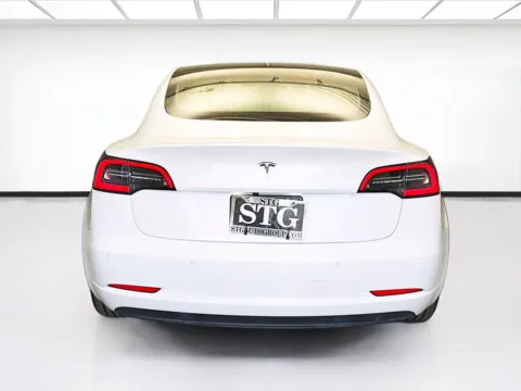 More photos of 2019 Tesla Model 3 Standard Range Plus at STG Montclair, CA