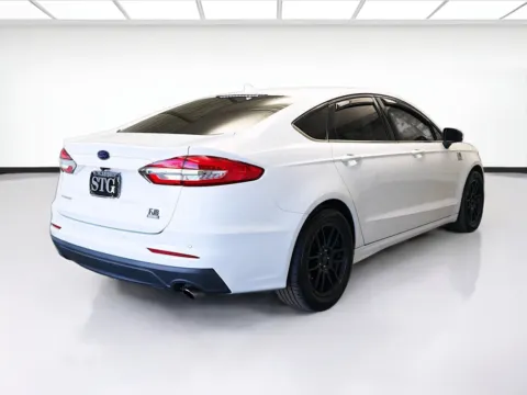 More photos of 2020 Ford Fusion SE at STG Montclair, CA