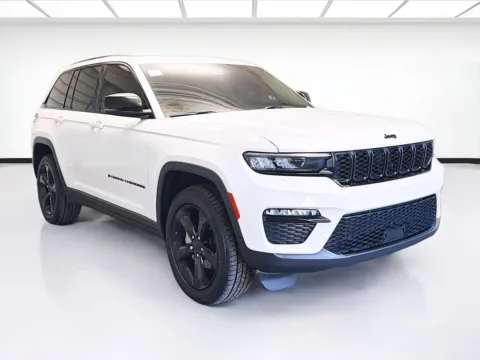 Another view of 2023 Jeep Grand Cherokee Limited for sale in Montclair, CA at STG Montclair