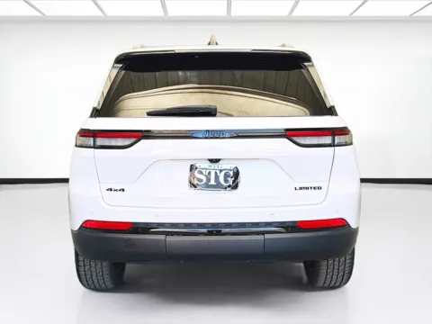 More photos of 2023 Jeep Grand Cherokee Limited at STG Montclair, CA