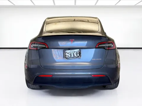 More photos of 2022 Tesla Model Y Performance at STG Montclair, CA