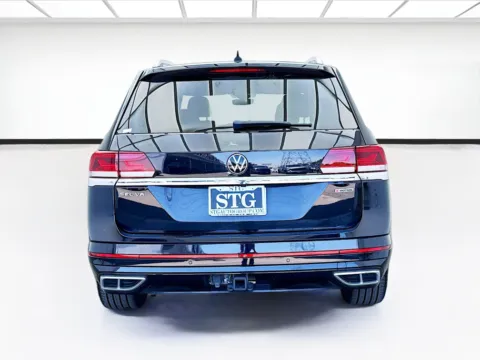 More photos of 2022 Volkswagen Atlas 3.6L V6 SEL Premium R-Line at STG Montclair, CA