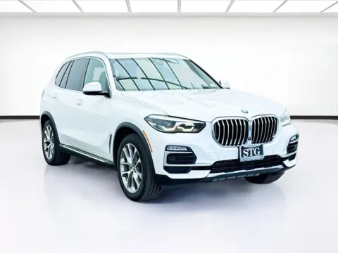 Another view of 2019 BMW X5 xDrive40i for sale in Montclair, CA at STG Montclair