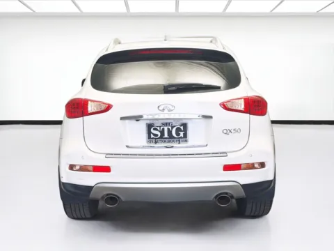 More photos of 2017 INFINITI QX50 at STG Montclair, CA