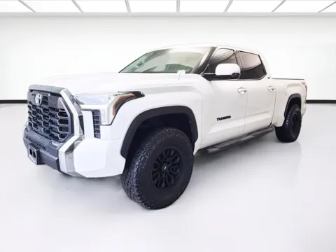 White 2022 Toyota Tundra SR5 for sale in Montclair, CA