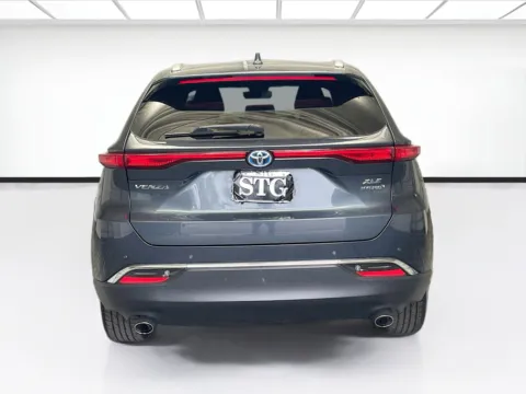More photos of 2021 Toyota Venza at STG Montclair, CA