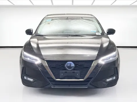 Photos of 2023 Nissan Sentra SR for sale in Montclair, CA at STG Montclair