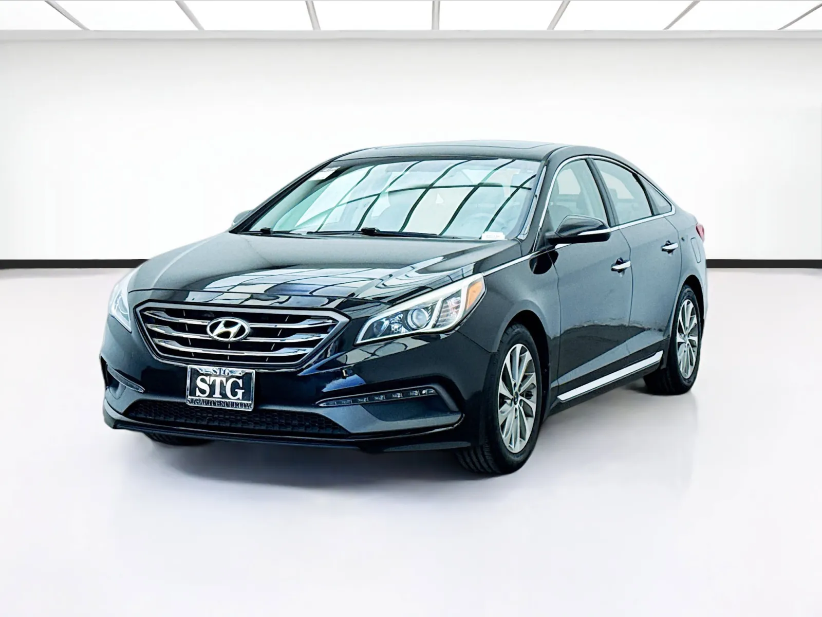2017 Hyundai Sonata Sport's photo