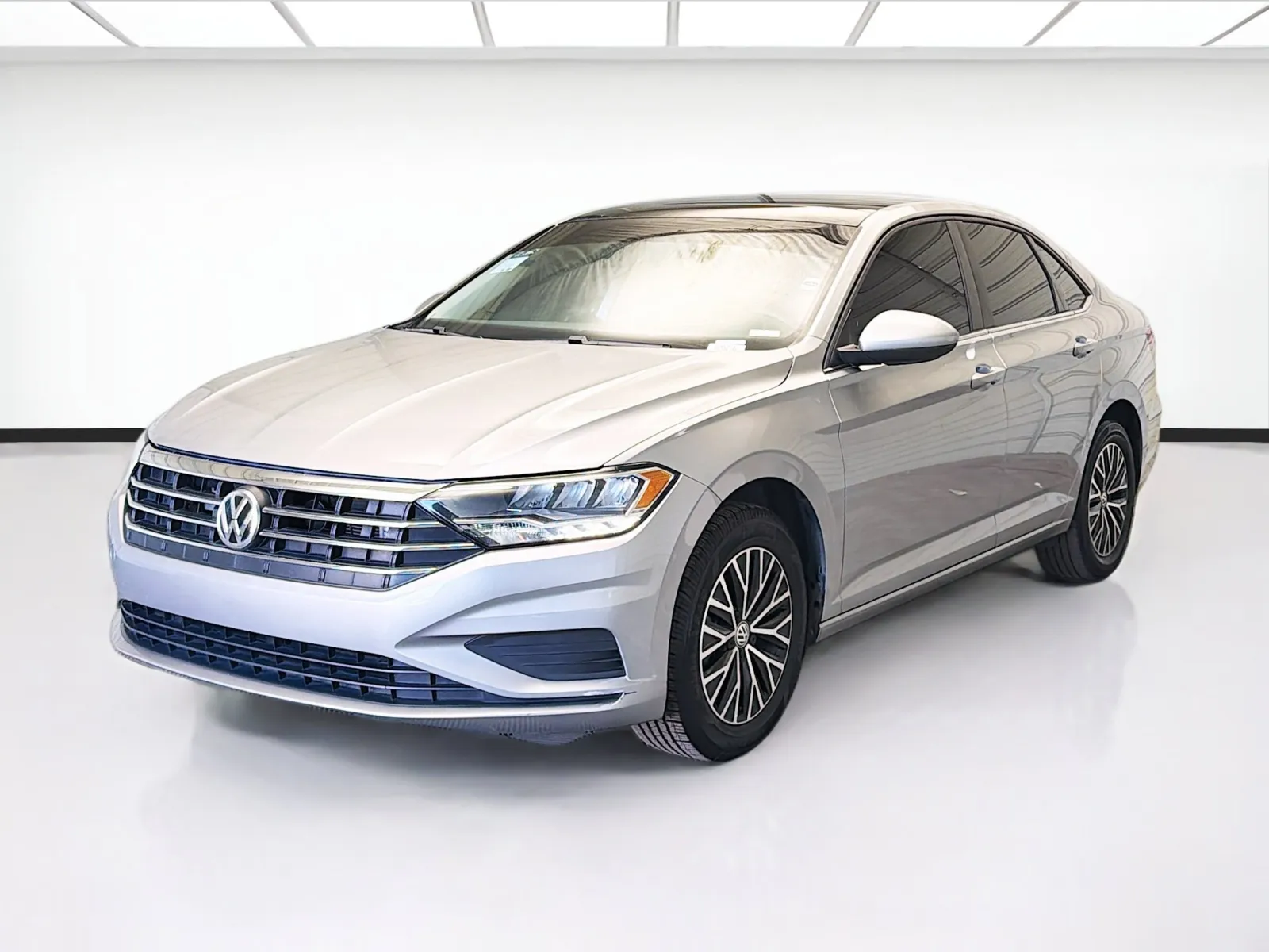 2021 Volkswagen Jetta SE's photo