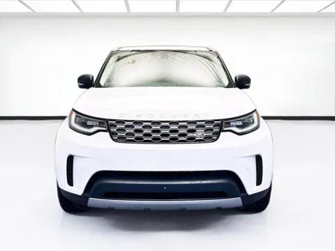 Photos of 2024 Land Rover Discovery S for sale in Montclair, CA at STG Montclair