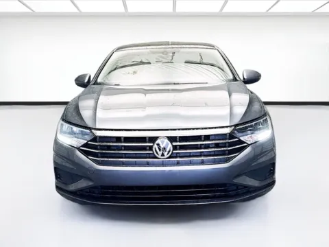 Photos of 2020 Volkswagen Jetta 1.4T SE for sale in Montclair, CA at STG Montclair