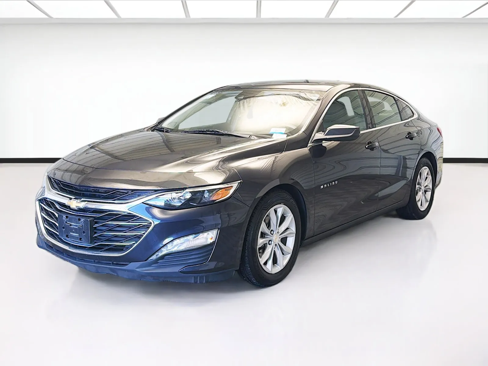 Gray 2023 Chevrolet Malibu LT 1LT for sale in Montclair, CA