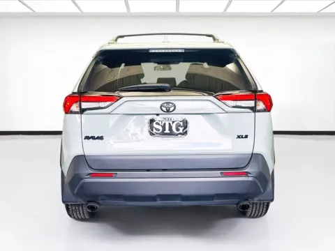 More photos of 2022 Toyota RAV4 XLE at STG Montclair, CA