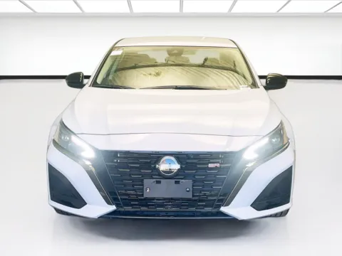 Photos of 2023 Nissan Altima 2.5 SR for sale in Montclair, CA at STG Montclair