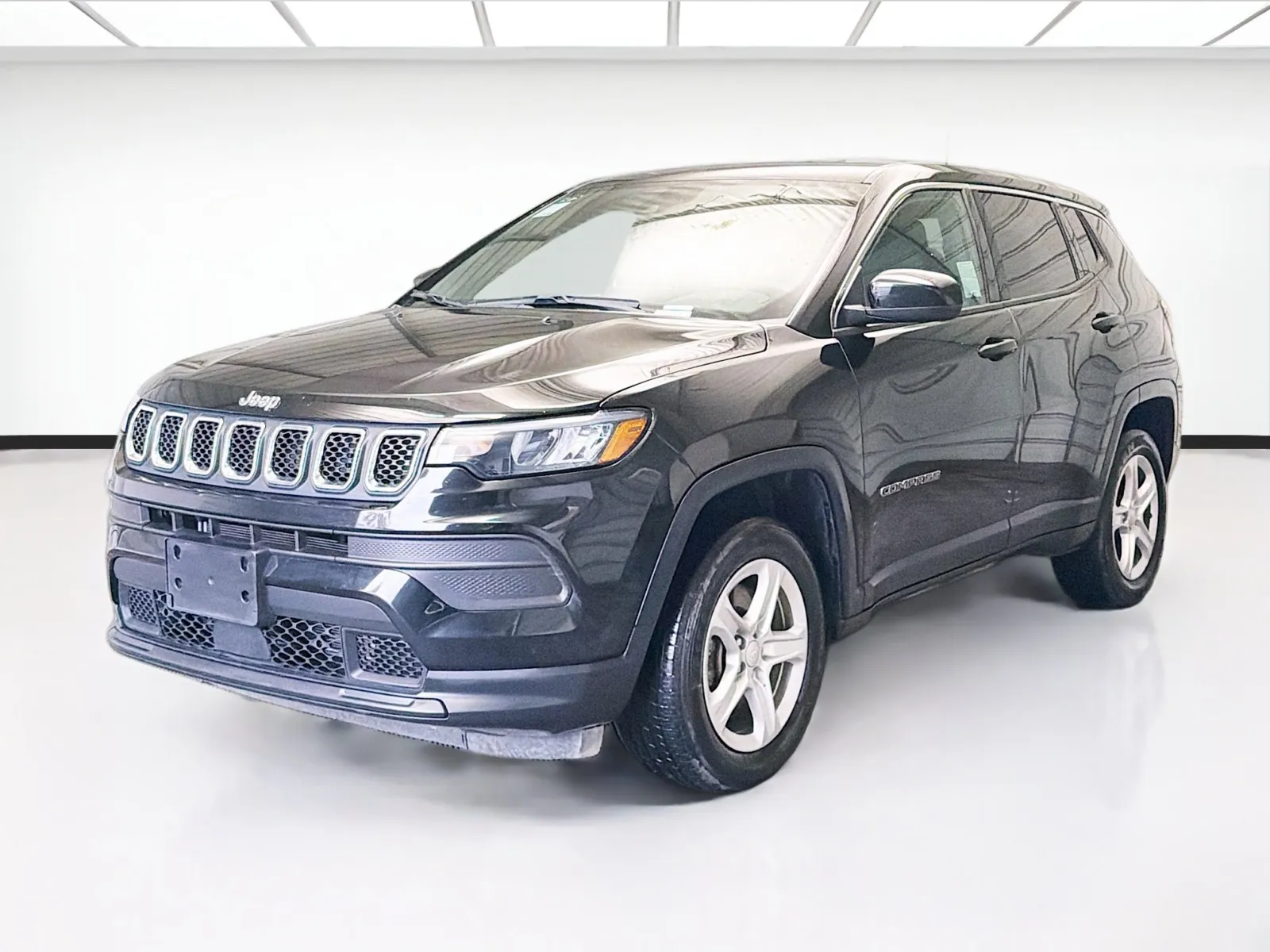 2023 Jeep Compass Sport's photo