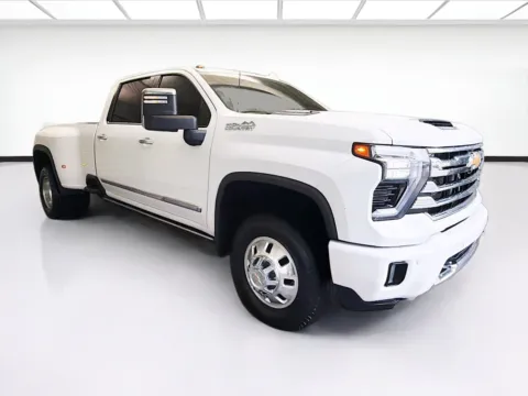 Another view of 2024 Chevrolet Silverado 3500HD High Country for sale in Montclair, CA at STG Montclair