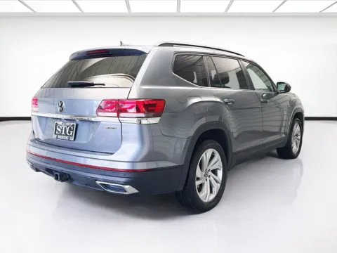 More photos of 2022 Volkswagen Atlas SE w/Tech at STG Montclair, CA