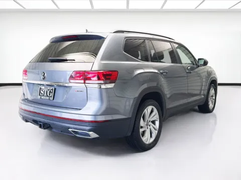 More photos of 2022 Volkswagen Atlas 3.6L V6 SE w/Technology at STG Montclair, CA