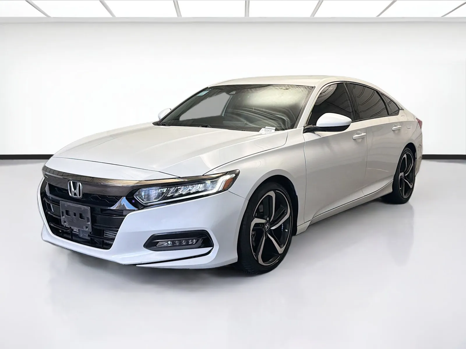 2020 Honda Accord Sport's photo
