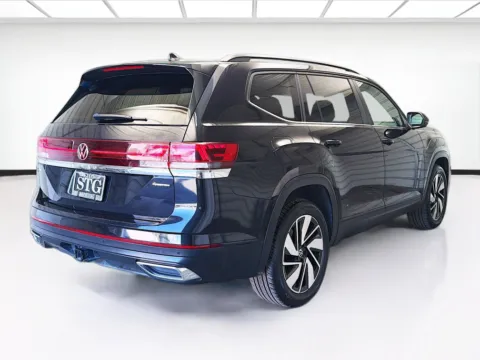 More photos of 2024 Volkswagen Atlas 2.0T SE w/Technology at STG Montclair, CA