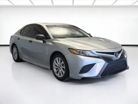 Another view of 2020 Toyota Camry SE Nightshade for sale in Montclair, CA at STG Montclair