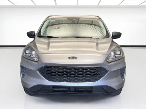 Photos of 2022 Ford Escape SE for sale in Montclair, CA at STG Montclair