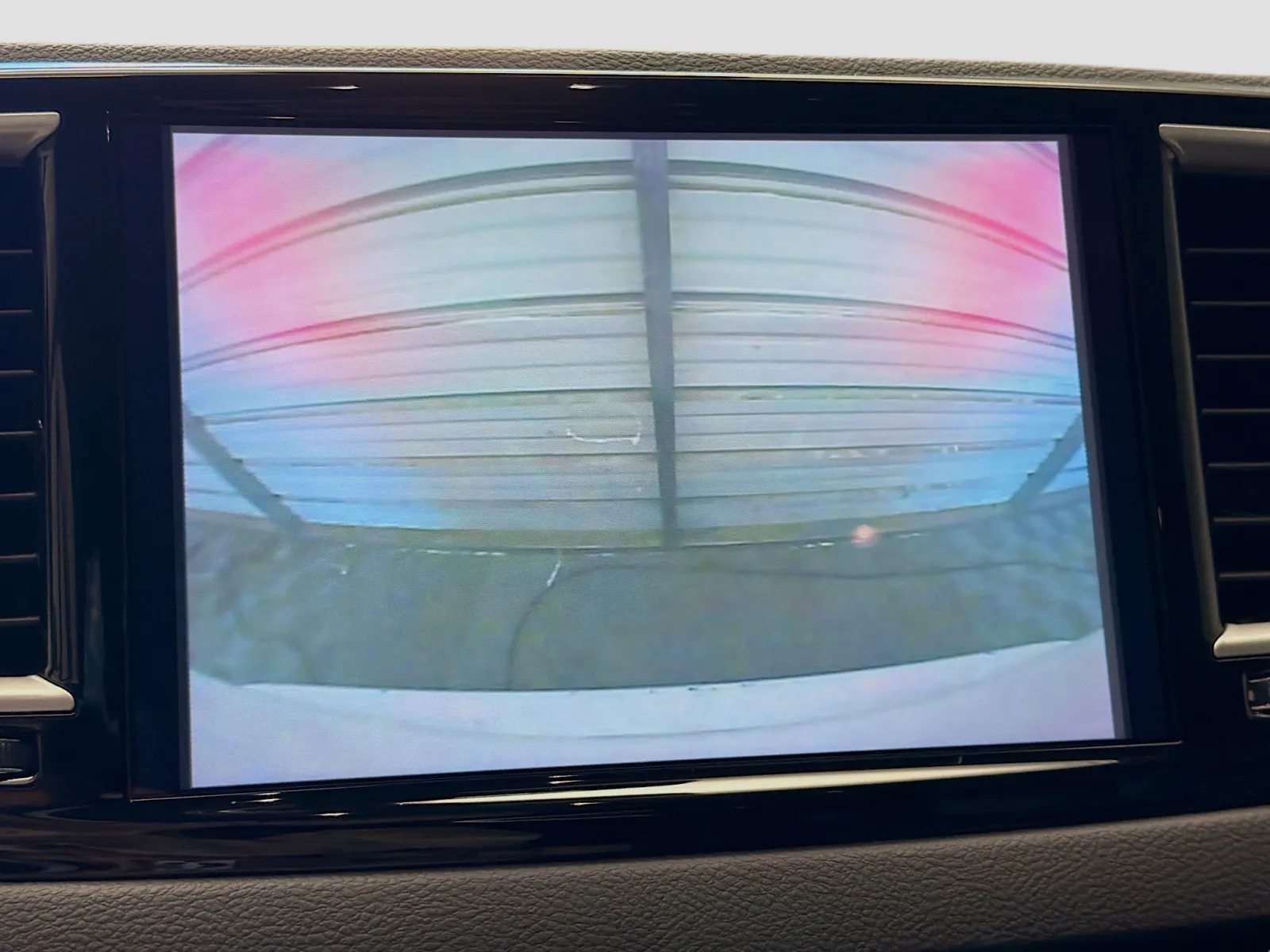 Chrysler Pacifica photo 16