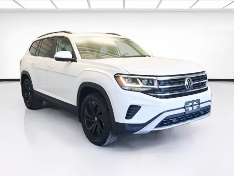 Another view of 2022 Volkswagen Atlas 2.0T SE w/Technology for sale in Montclair, CA at STG Montclair