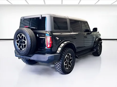 More photos of 2025 Ford Bronco Outer Banks at STG Montclair, CA