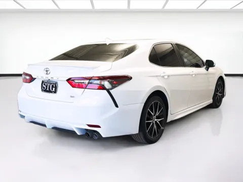 More photos of 2023 Toyota Camry SE at STG Montclair, CA