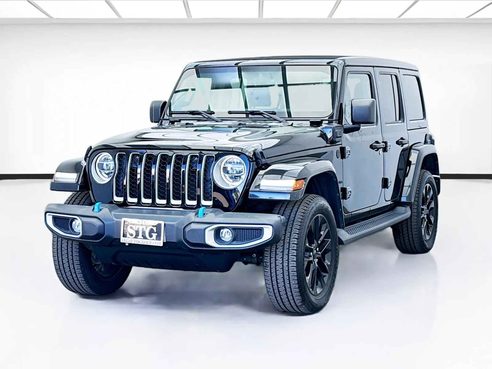 Black 2022 Jeep Wrangler Unlimited Sahara 4xe for sale in Montclair, CA